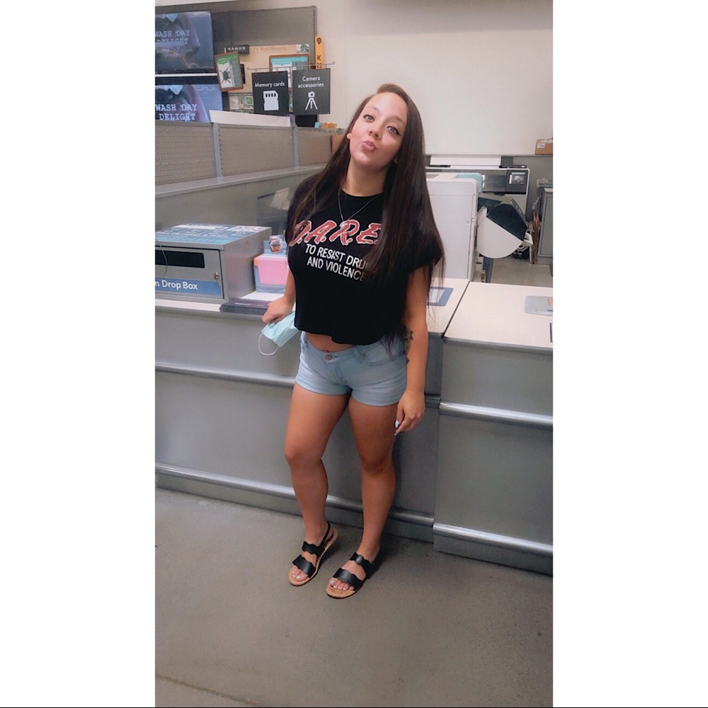 Meet your Posher, Makenzie
